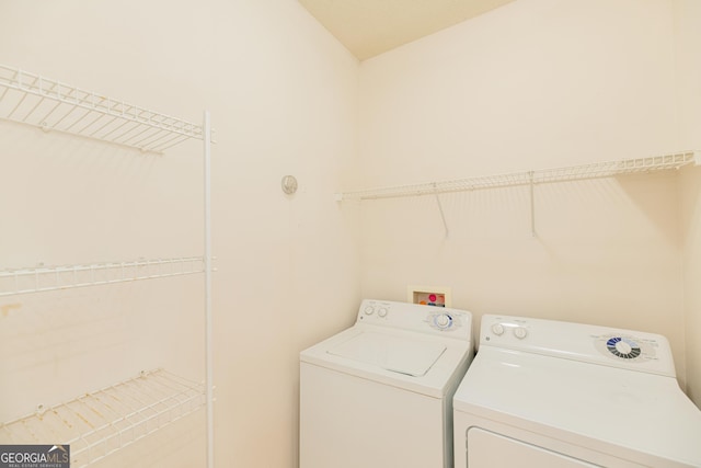 2427 Camata Pl, Marietta, GA 30066 - washroom featuring washing machine and dryer