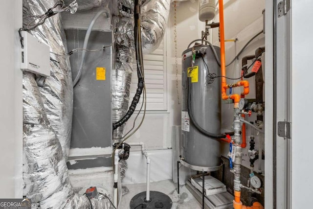 18 Peachtree Ave NE Unit 5, Atlanta, GA 30305 - utilities featuring electric water heater