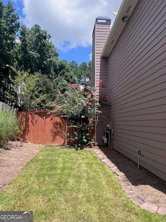 3560 Elinburg Dr, Buford, GA 30519 - view of yard