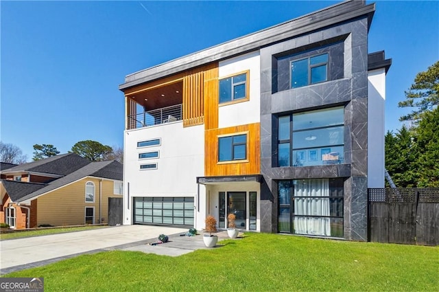 1812 Hunters Gln, Marietta, GA 30062 - contemporary home featuring concrete driveway, a garage, and a balcony
