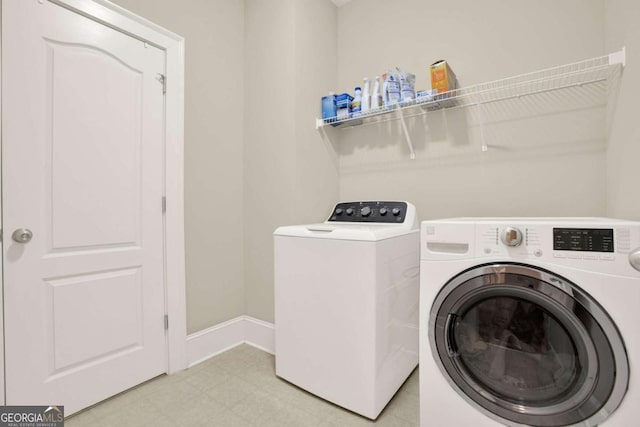 21 Creekview Dr SE, Cartersville, GA 30120 - laundry area featuring independent washer and dryer and light floors