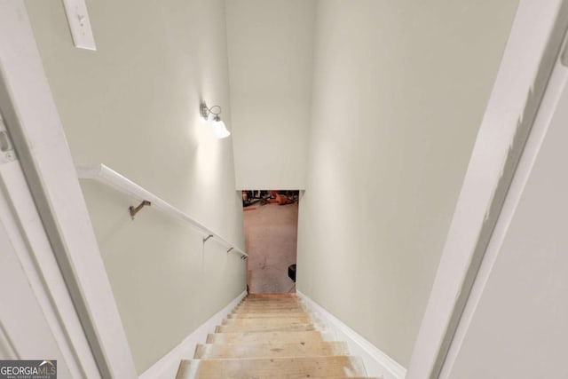 21 Creekview Dr SE, Cartersville, GA 30120 - view of stairs