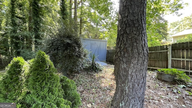 4710 Cedar Brook Dr SE, Conyers, GA 30094 - view of yard with a shed