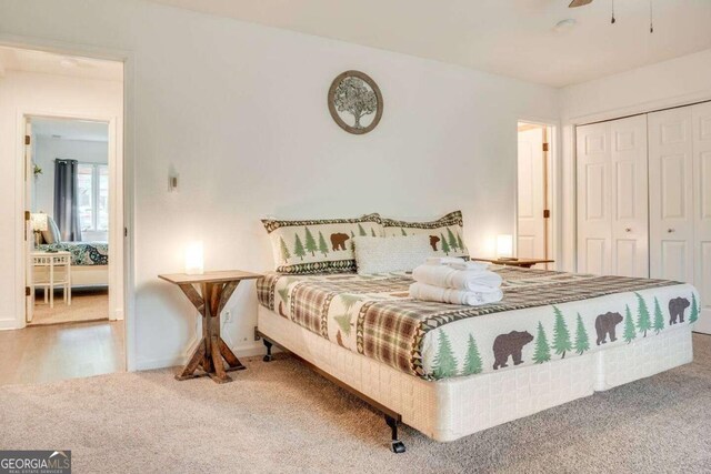 327 Brucken Strasse Unit 311, Helen, GA 30545 - carpeted bedroom featuring a closet and ceiling fan