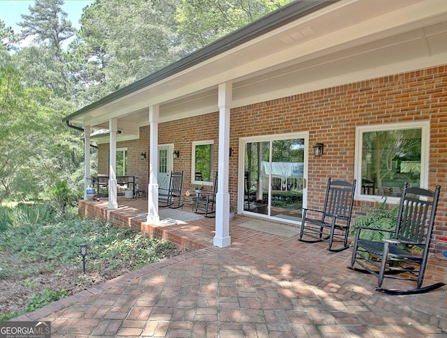 115 Shoal Creek Dr, Sharpsburg, GA 30277