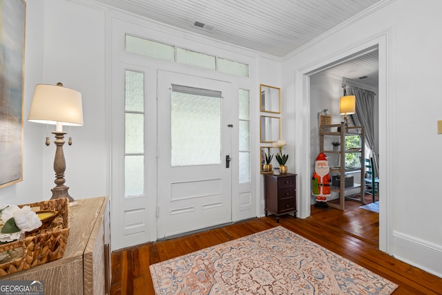 514 S Jefferson St, Washington, GA 30673 - foyer entrance with wood-type flooring and crown molding