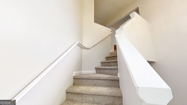 3157 Peartree Dr NW, Acworth, GA 30101 - view of stairway