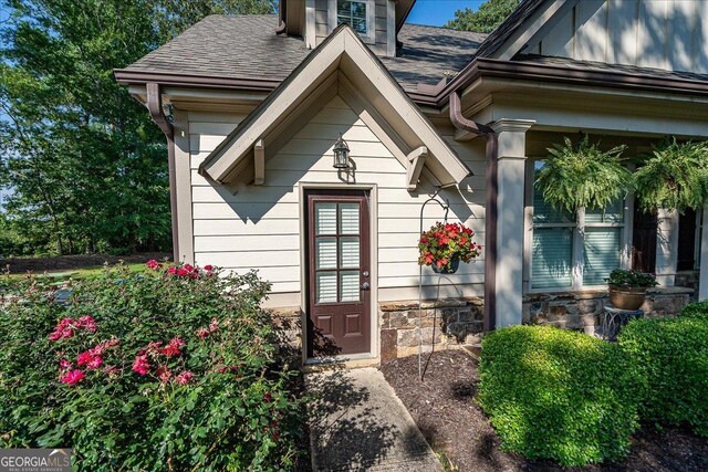 112 Sterling Lake Way, Jefferson, GA 30549 - entrance to property with roof with shingles