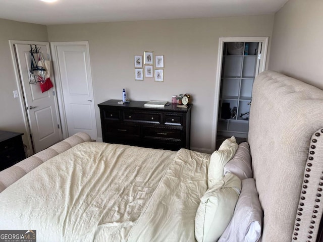 2479 Peachtree Rd NE Unit 1714, Atlanta, GA 30305 - bedroom with a spacious closet and a closet