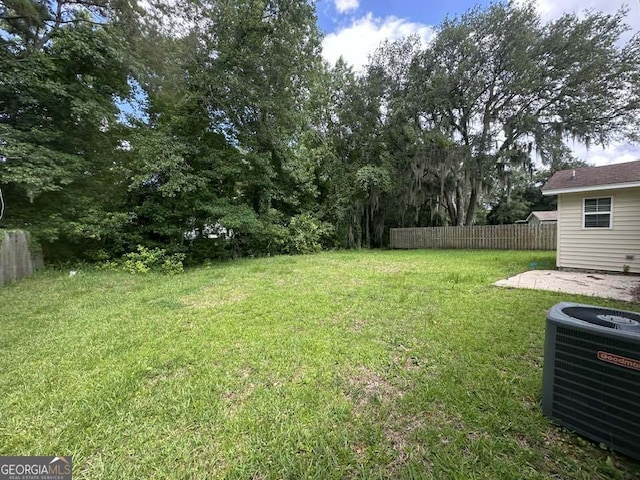 160 Lake Wellington Dr, Kingsland, GA 31548 - view of yard