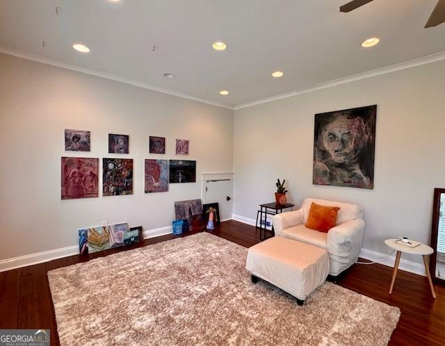 360 Morgan Mill Rd, Brooks, GA 30205 - living area featuring crown molding, wood finished floors, recessed lighting, and ceiling fan
