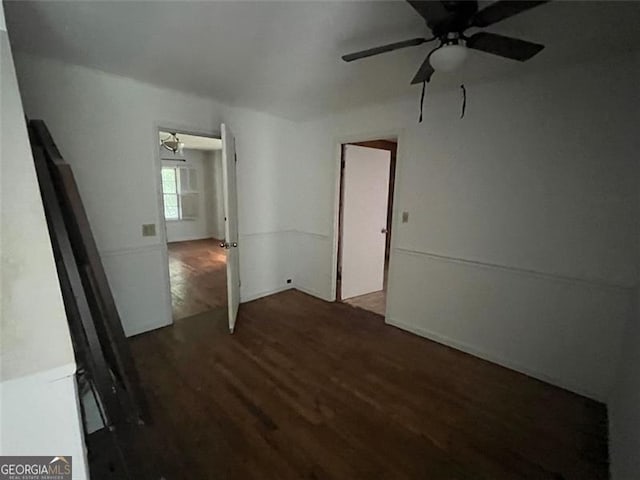 15 Liberty St, Gainesville, GA 30501 - unfurnished room with wood finished floors and ceiling fan
