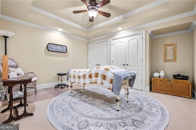 217 Fernwood Pl, Woodstock, GA 30188 - living area with a raised ceiling, ceiling fan, crown molding, and recessed lighting