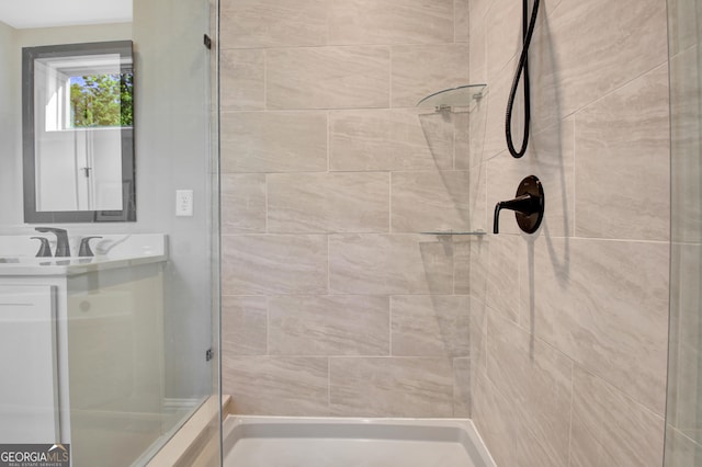 192 Greyfairs Ave, Senoia, GA 30276 - full bath featuring a tile shower and vanity