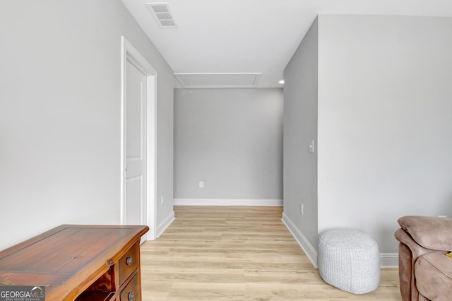 192 Greyfairs Ave, Senoia, GA 30276 - hallway with light wood-style floors and baseboards