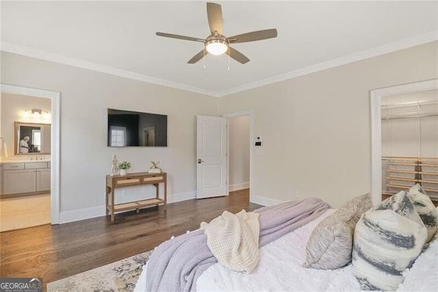 385 Rowes Cir, Alpharetta, GA 30009 - bedroom with wood finished floors, ornamental molding, ensuite bathroom, a closet, and a ceiling fan