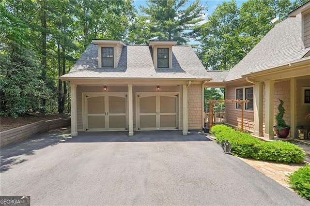 44 Sassafras Rdg, Big Canoe, GA 30143 - garage featuring driveway