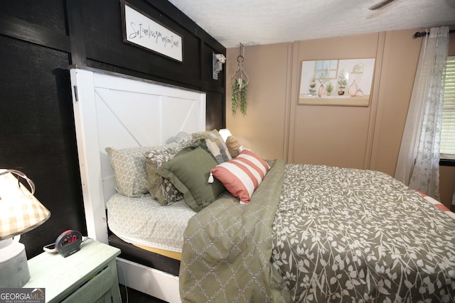 3227 Due W Rd, Dallas, GA 30157 - bedroom featuring a textured ceiling