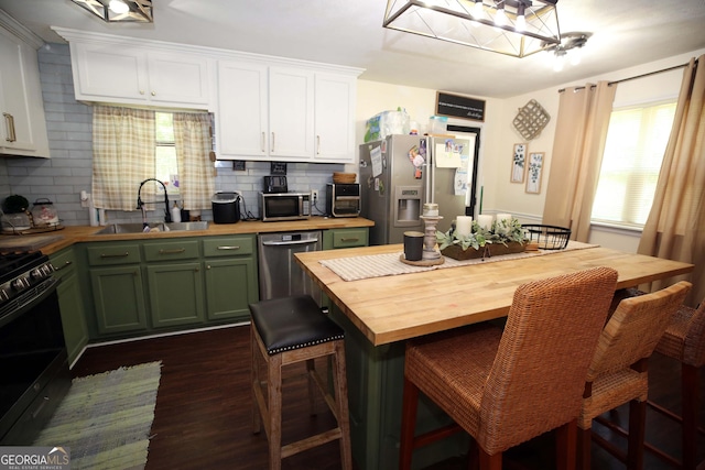 3227 Due W Rd, Dallas, GA 30157 - kitchen featuring wooden counters, stainless steel appliances, green cabinets, white cabinetry, and dark wood-style flooring