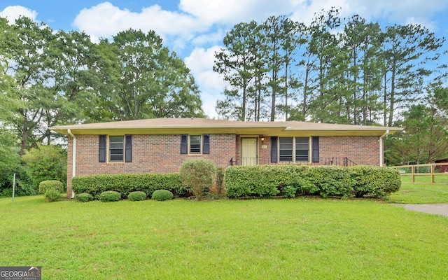 37 Cunningham Dr, Hartwell, GA 30643 - single story home featuring brick siding