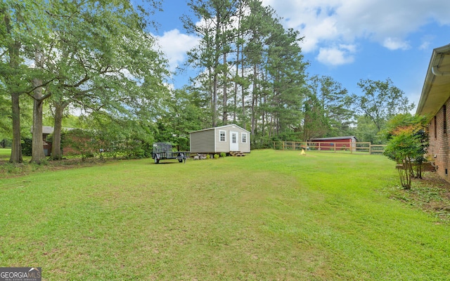 37 Cunningham Dr, Hartwell, GA 30643 - view of yard with an outdoor structure