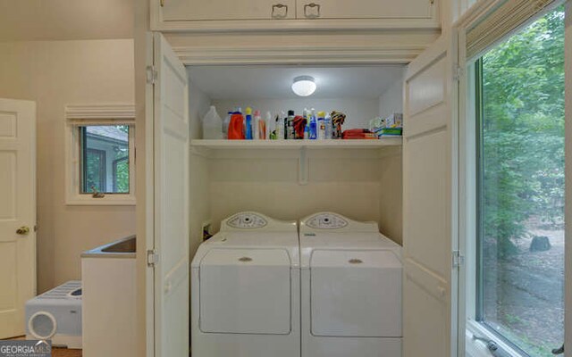 212 Windjammer Dr, Hiawassee, GA 30546 - laundry area featuring separate washer and dryer and plenty of natural light