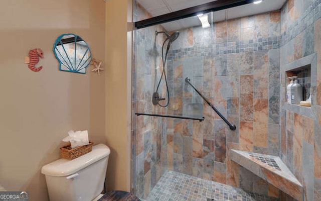 212 Windjammer Dr, Hiawassee, GA 30546 - bathroom with a tile shower