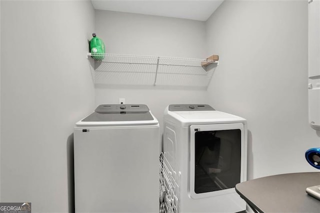 1969 Lanier Harbor Pt, Buford, GA 30518 - laundry room with independent washer and dryer