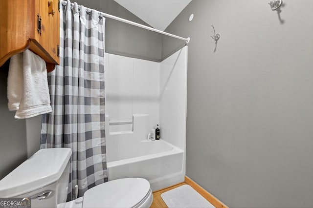 191 Deer Run Rd, Blairsville, GA 30512 - full bathroom featuring shower / tub combo with curtain, wood finished floors, and vaulted ceiling