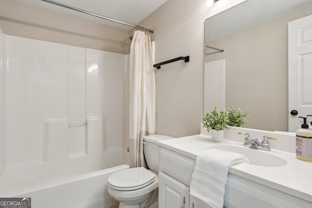 665 Greenview Ter, Milton, GA 30004 - bathroom with vanity and shower / tub combo
