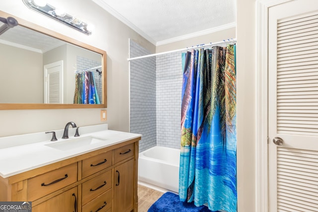 412 Perry Rd, Armuchee, GA 30105 - full bath with vanity, shower / bath combo with shower curtain, and ornamental molding