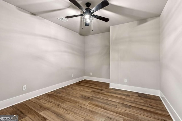 6326 Point Twenty Two, Gainesville, GA 30506 - unfurnished room featuring a ceiling fan and wood finished floors