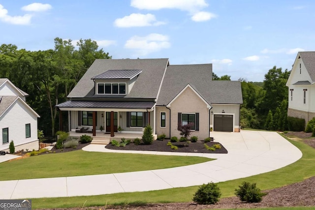 4445 Pebble Rock Dr, Cumming, GA 30041 - modern farmhouse style home featuring driveway, a porch, a standing seam roof, a front yard, and a metal roof
