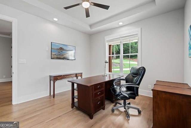 4445 Pebble Rock Dr, Cumming, GA 30041 - home office with a raised ceiling, light wood-style flooring, a ceiling fan, and recessed lighting