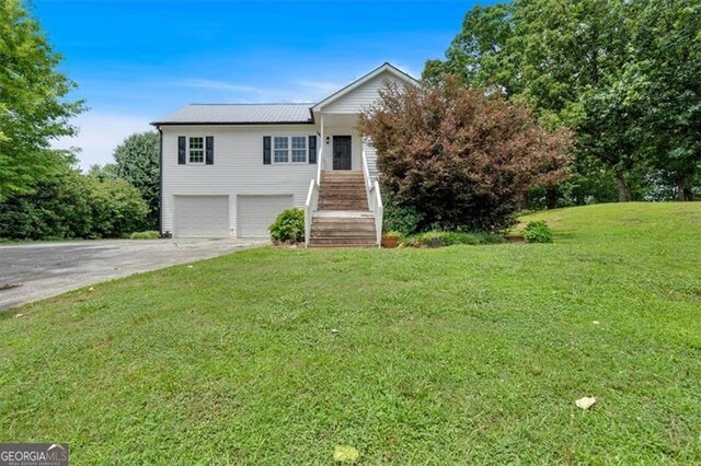 33 Moriah Way, Rydal, GA 30171