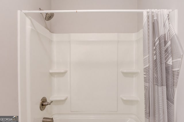 396 Brant Cir, Jefferson, GA 30549 - bathroom with shower / tub combo