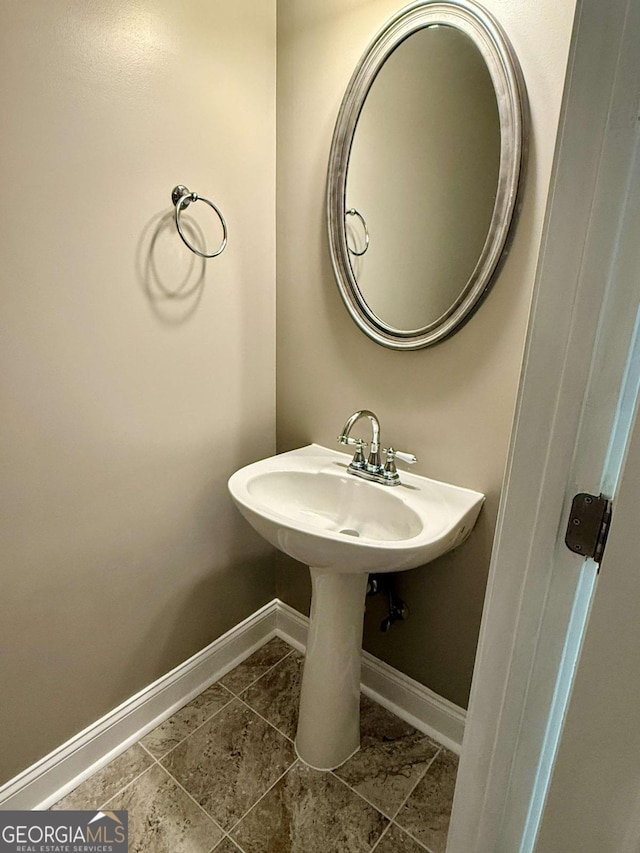 460 Barnett Shoals Rd Unit 5A, Athens, GA 30605 - bathroom with baseboards and tile patterned floors