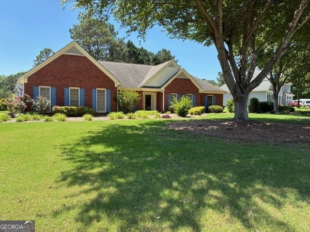 9361 Arbor Glenn Ct, Jonesboro, GA 30263 - single story home with a front yard and brick siding