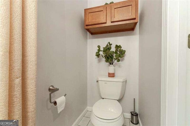 160 Edgewood Dr, Athens, GA 30606 - bathroom featuring toilet and tile patterned flooring
