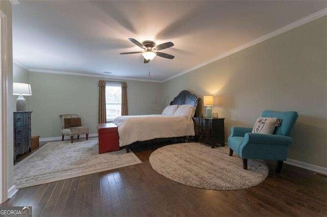 160 Edgewood Dr, Athens, GA 30606 - bedroom featuring wood finished floors, crown molding, and ceiling fan