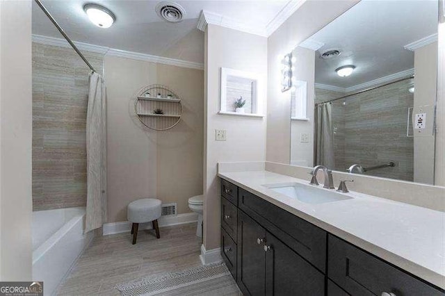 160 Edgewood Dr, Athens, GA 30606 - bathroom featuring ornamental molding, vanity, and shower / bath combination with curtain