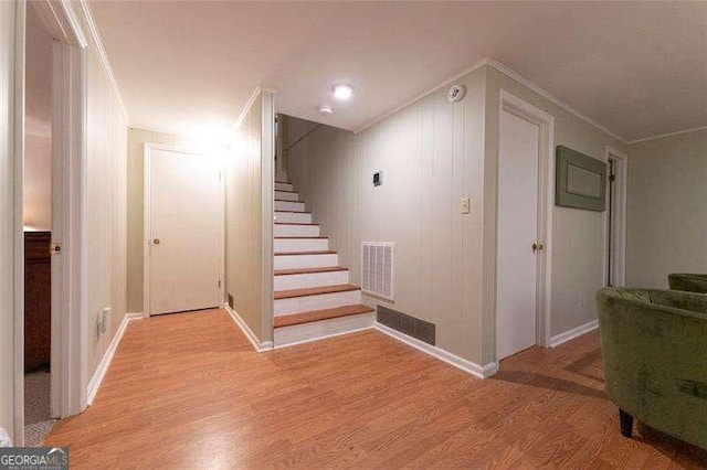 160 Edgewood Dr, Athens, GA 30606 - stairway featuring wood finished floors and crown molding