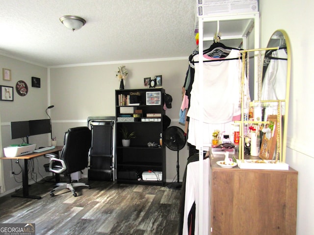 14 Henderson Rd, Cleveland, GA 30528 - office featuring wood finished floors, a textured ceiling, and ornamental molding