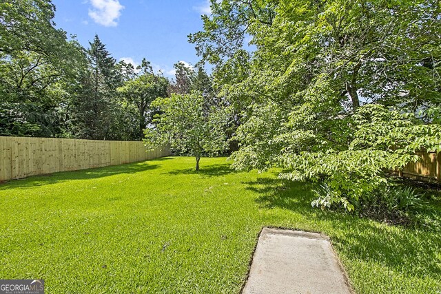 135 Holmes St, Barnesville, GA 30204