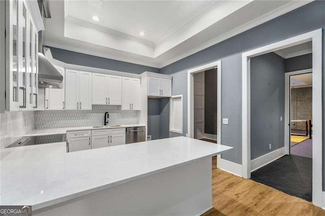 908 Basingstoke Ct, Suwanee, GA 30024 - kitchen with dishwasher, ornamental molding, cooktop, light countertops, and decorative backsplash