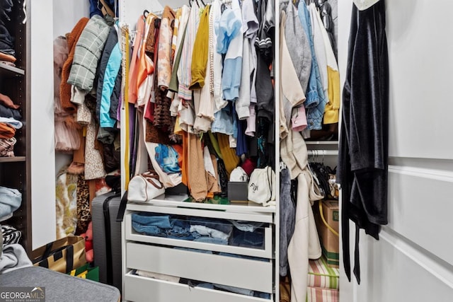 3040 Peachtree Rd NW Unit 702, Atlanta, GA 30305 - view of walk in closet