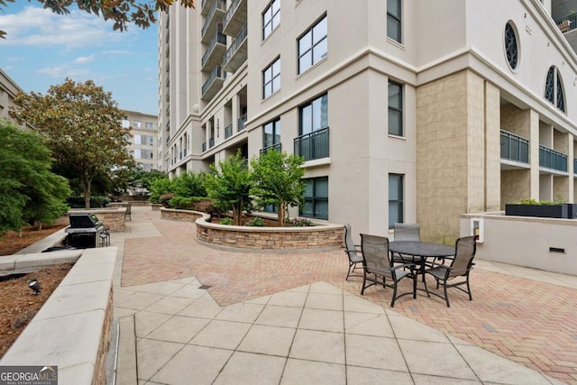 3040 Peachtree Rd NW Unit 702, Atlanta, GA 30305 - view of patio