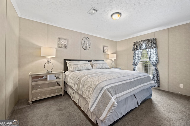 2296 Athens Rd, Royston, GA 30662 - bedroom featuring carpet flooring, crown molding, and a textured ceiling