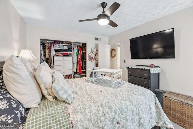 3115 Seven Pines Ct Unit 308, Atlanta, GA 30339 - bedroom with a closet and a ceiling fan