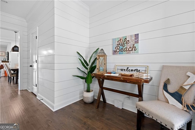 509 Mariners Cir, Saint Simons, GA 31522 - corridor featuring ornamental molding and dark wood finished floors